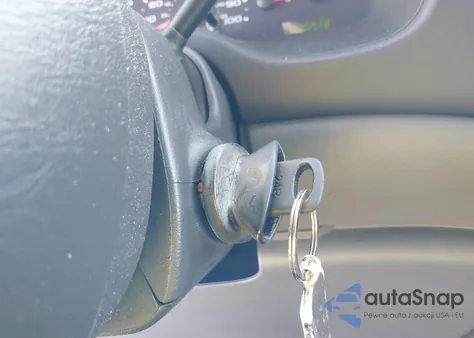 2008 Ford E-350 Super Duty Xl/Xlt из США, поврежденный, VIN 1FBNE31LX8DA80014